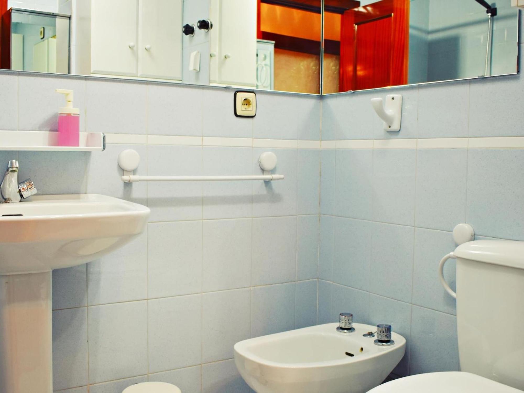 Amplio Y Luminoso Apartamento Cerca Del Centro Y La Playa Con Piscina Y Parking Privado Malaga Bagian luar foto