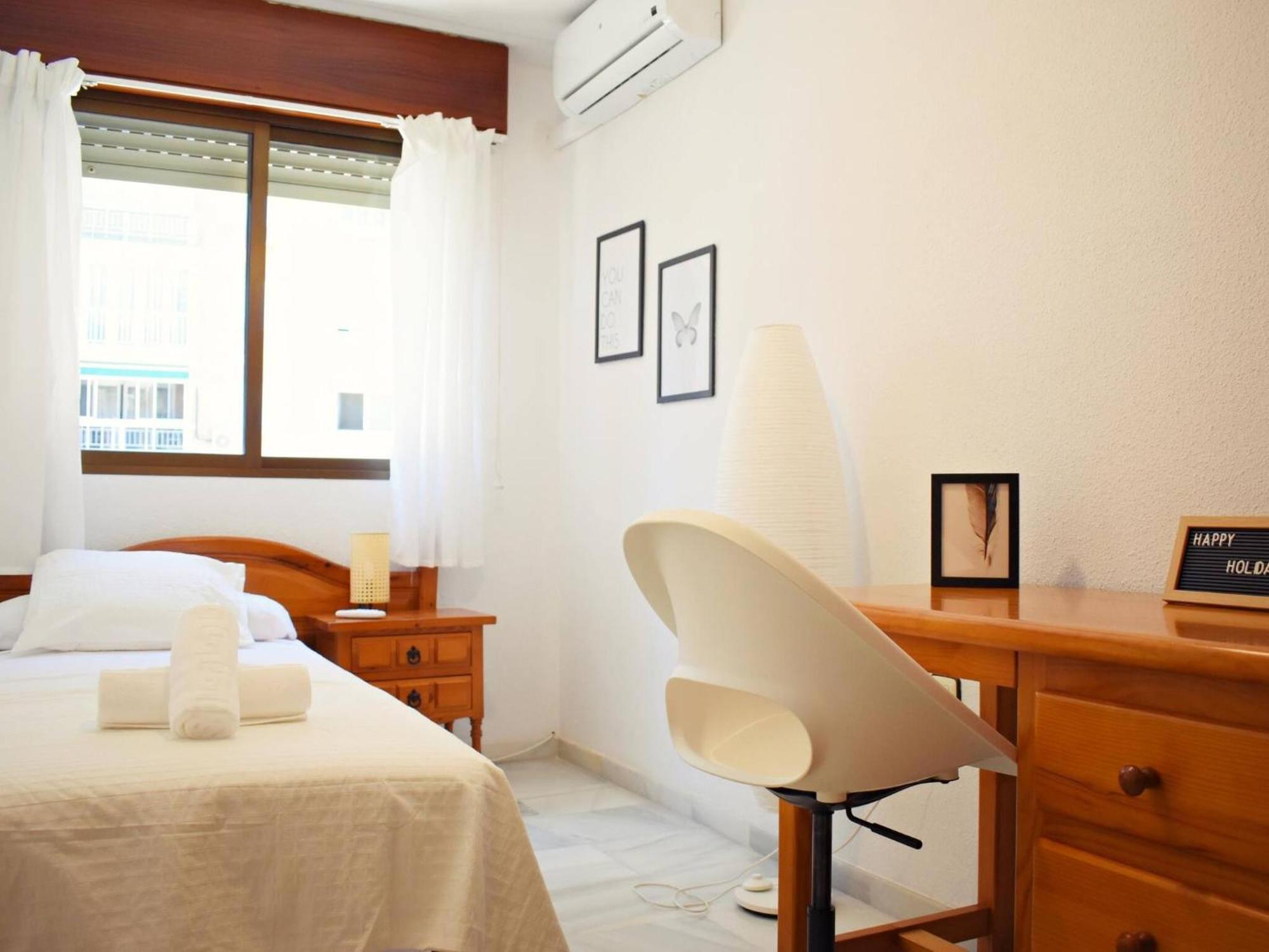 Amplio Y Luminoso Apartamento Cerca Del Centro Y La Playa Con Piscina Y Parking Privado Malaga Bagian luar foto